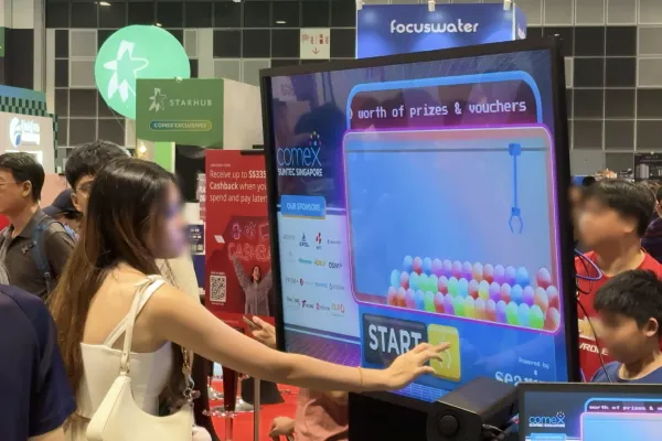 Digital claw machine event engagement tool