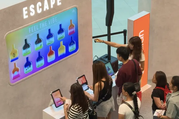 Interactive drawing wall event engagement tool